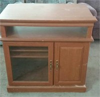 Entertainment stand - 22" x 34"H