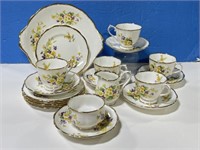 20pc Royal Albert Dessert Set - Yellow and Violet