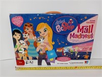 2008 Littlest Pet Shop Mall Madness Game