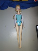 Mattel Disney Fashion Barbie Doll FROZEN ELSA 2012