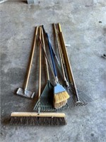 Assortment of long handled tools