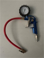 Air Chuck with Pressure Gauge