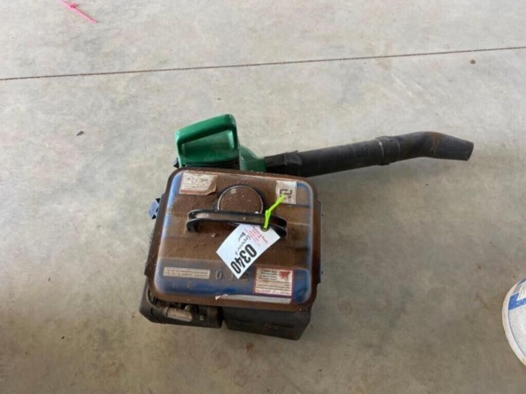 TG 1200 GASOLINE GENERATOR, 110V & LEAF BLOWER,