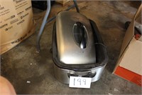 RIVAL ELECTRIC TURKEY ROASTER