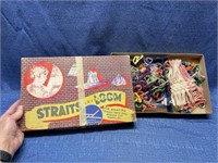 Vtg Straits adjustable loom in original box