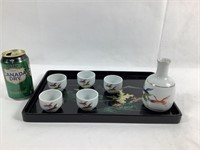 Ensemble asiatique à saké - ÙFines porcelaines.