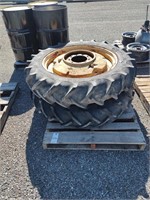 Tractor tires with wheels