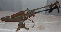 AS-IS Western Clay Pigeon Thrower