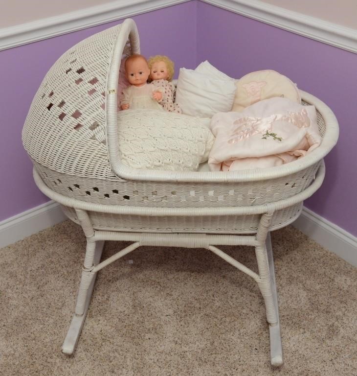 41" TALL WICKER BASSINET