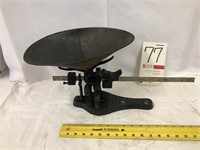 Commercial Scale 10lbs With Sliding Bird Weight