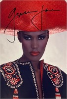 Autograph COA Grace Jones Photo