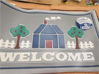 New 15 x 25" Welcome Mat