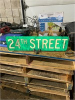24th street sign
