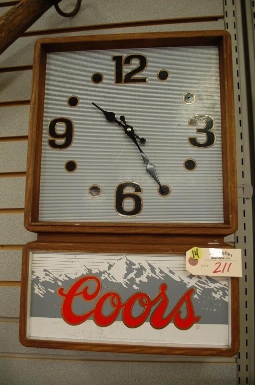 Coor's Beer Battery Operated Clock - Tested