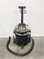 Craftsman 16 gallon Wet/Dry Vacuum