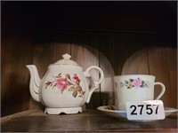 MUSICAL TEAPOT AND CUP