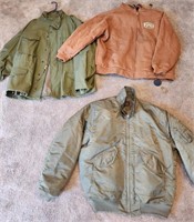 W - LOT OF 3 JACKETS 2XL (K24)