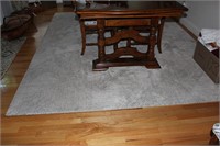 Area rug 8' x 10'
