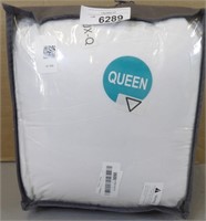 New Queen Comforter