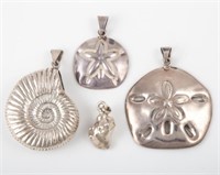 (4) PCS MEXICAN STERLING SEASHELL & SANDDOLLAR DRO