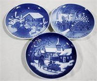 3 B & G Christmas 7" plates