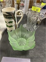 2PC MUGS BOOT ETC / GLASS BOWL