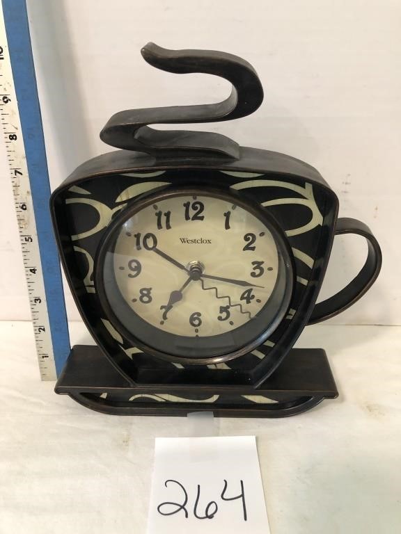 Westclox coffee mug clock, battery operated
