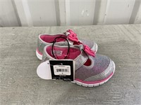 Girls Shoes Size 6