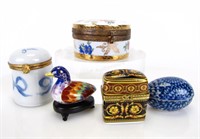 Group of Porcelain Decorative Accessories