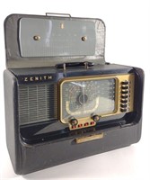 1950s Zenith H500 Trans-Oceanic Portable Radio