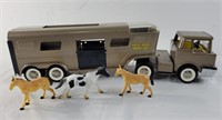 Vintage Rare 1960s Structo Vista Dome Horse Semi