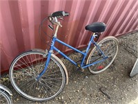 Adult bike - poor condition