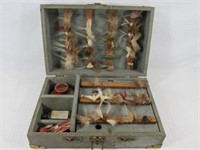 OLD WOODEN TACKLE BOX WITH VARIOUS COMPARTMENTS: