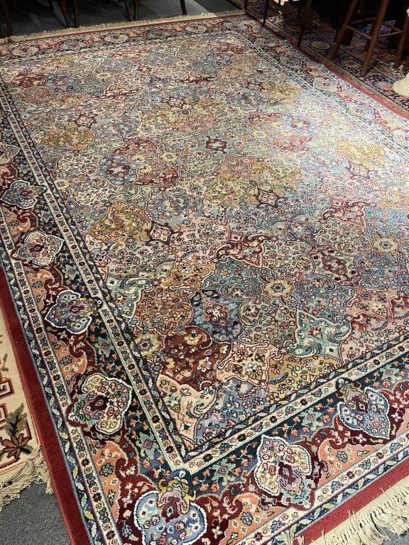 Gorgeous Karastan rug