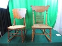 2 Rocking Chairs