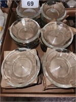 FLAT OF NEW GLASS ROUND ASHTRAYS