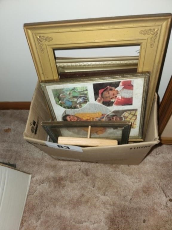 BOX VARIOUS SIZE PICTURE FRAMES