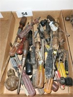 LOT VARIOUS SCREWDRIVERS