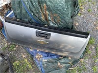 CHEVY TAIL GATE