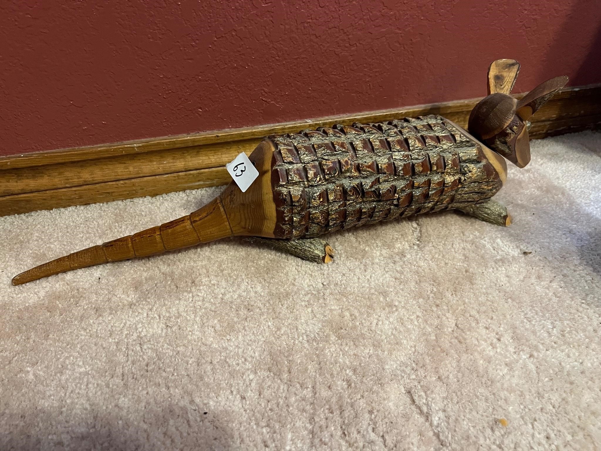 WOODEN ARMADILLO 24" x 7"