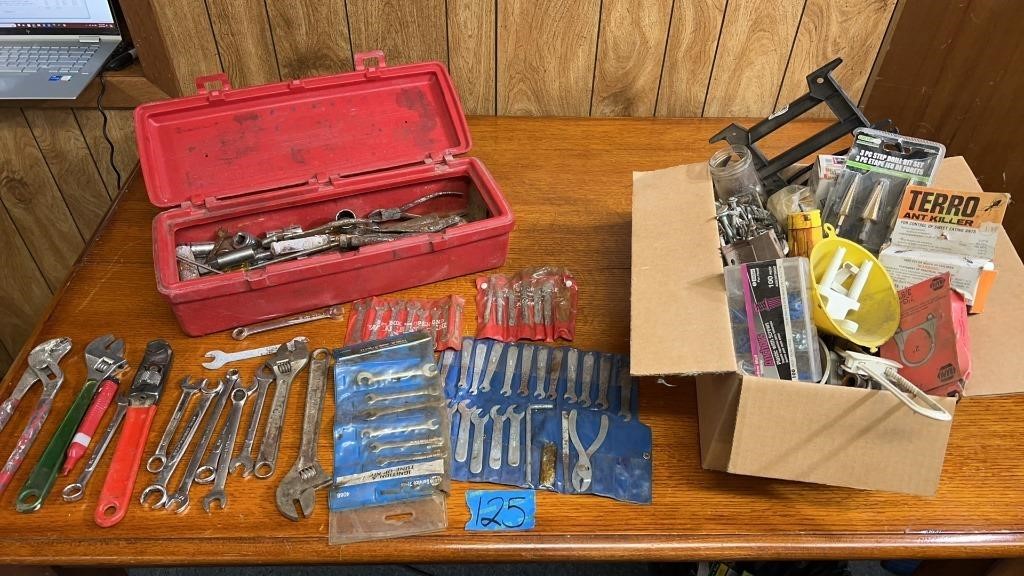 Sockets, wrenches, miscellaneous odds/ends &