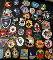 W - LOT OF COLLECTIBLE PATCHES (L64)