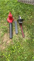 2 ELECTRIC TOOLS, BLOWER & HEDGE TRIMMER