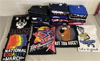 40 Various Print T-Shirts Size XL