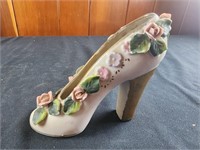 VTG ROYAL PORCELAIN SHOE WITH FLOWERS 5x4.5