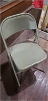 Folding metal chair