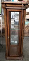 Nice Lighted Tabletop Display Cabinet. 16"