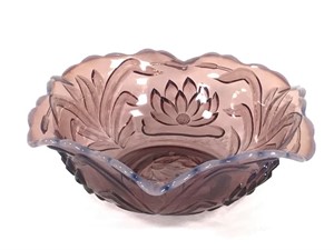 Early Fenton Water Lillies & Cattails Bowl