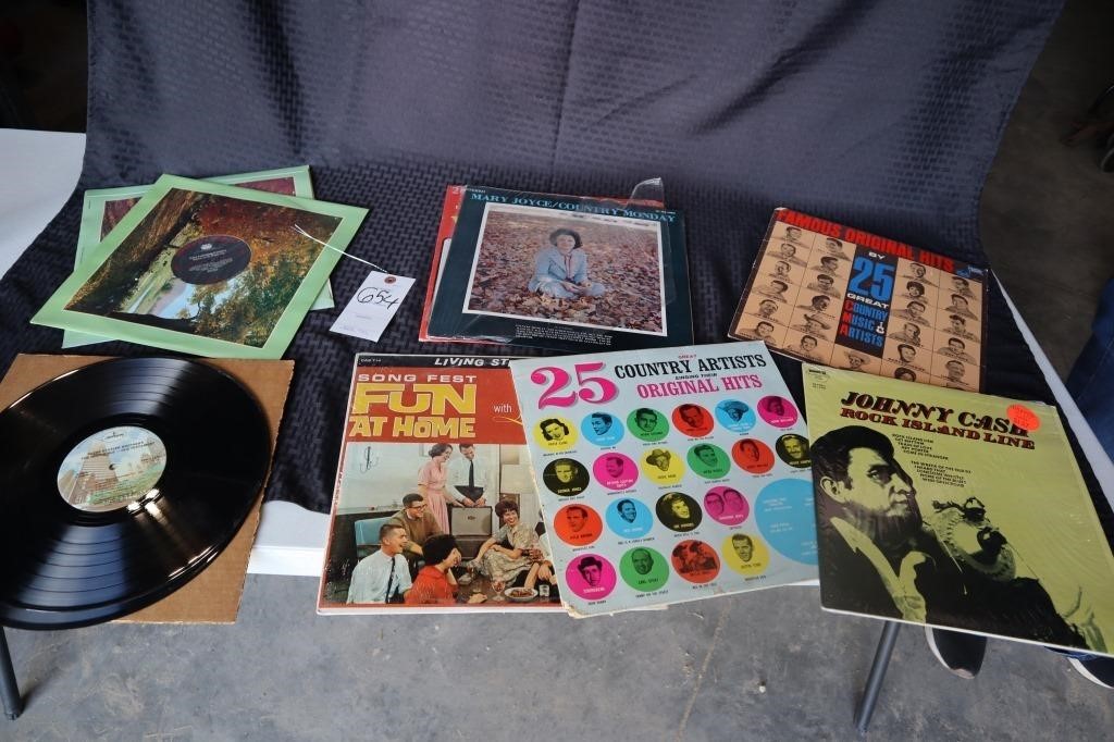 lot of Records- Johnny Cash, Kenny Rogers ect