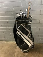 Golf Bag W/Cougar Irons